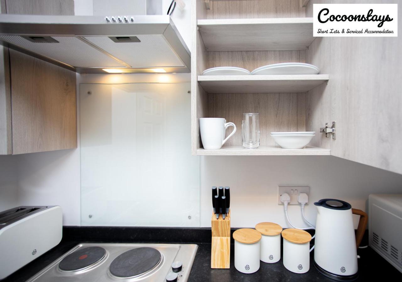 Cocooonstays Short Lets & Accommodation Slough Eksteriør billede