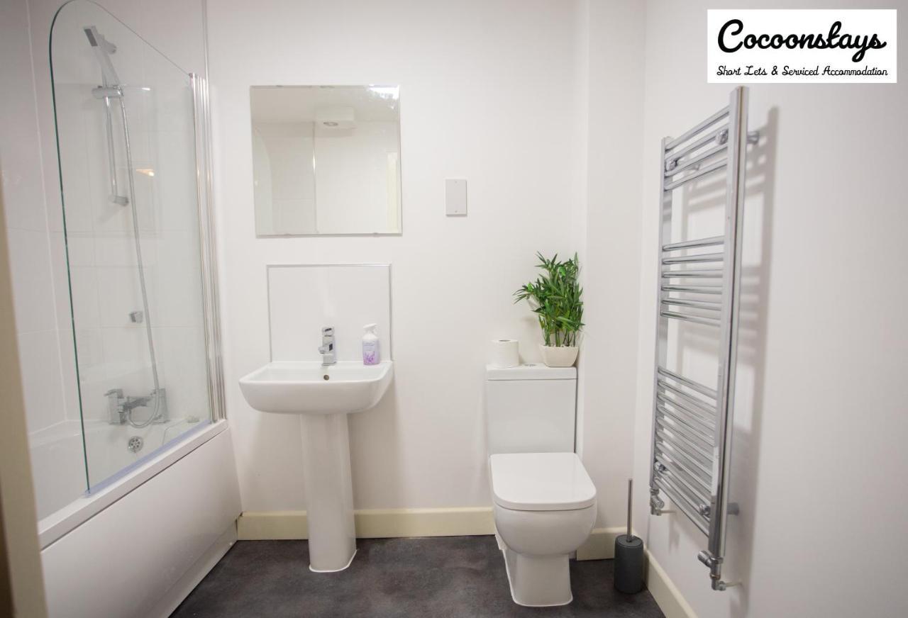 Cocooonstays Short Lets & Accommodation Slough Eksteriør billede