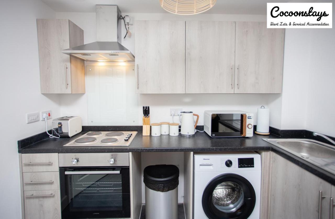 Cocooonstays Short Lets & Accommodation Slough Eksteriør billede